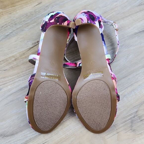 🩵NWOB Dream Pairs Gigi Floral Strappy Heels Size 7.5 - Picture 13 of 15